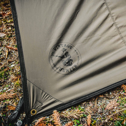ハンターズ・タープ（4x4m・遮熱ブラックコーティング）｜Vintage Hunter