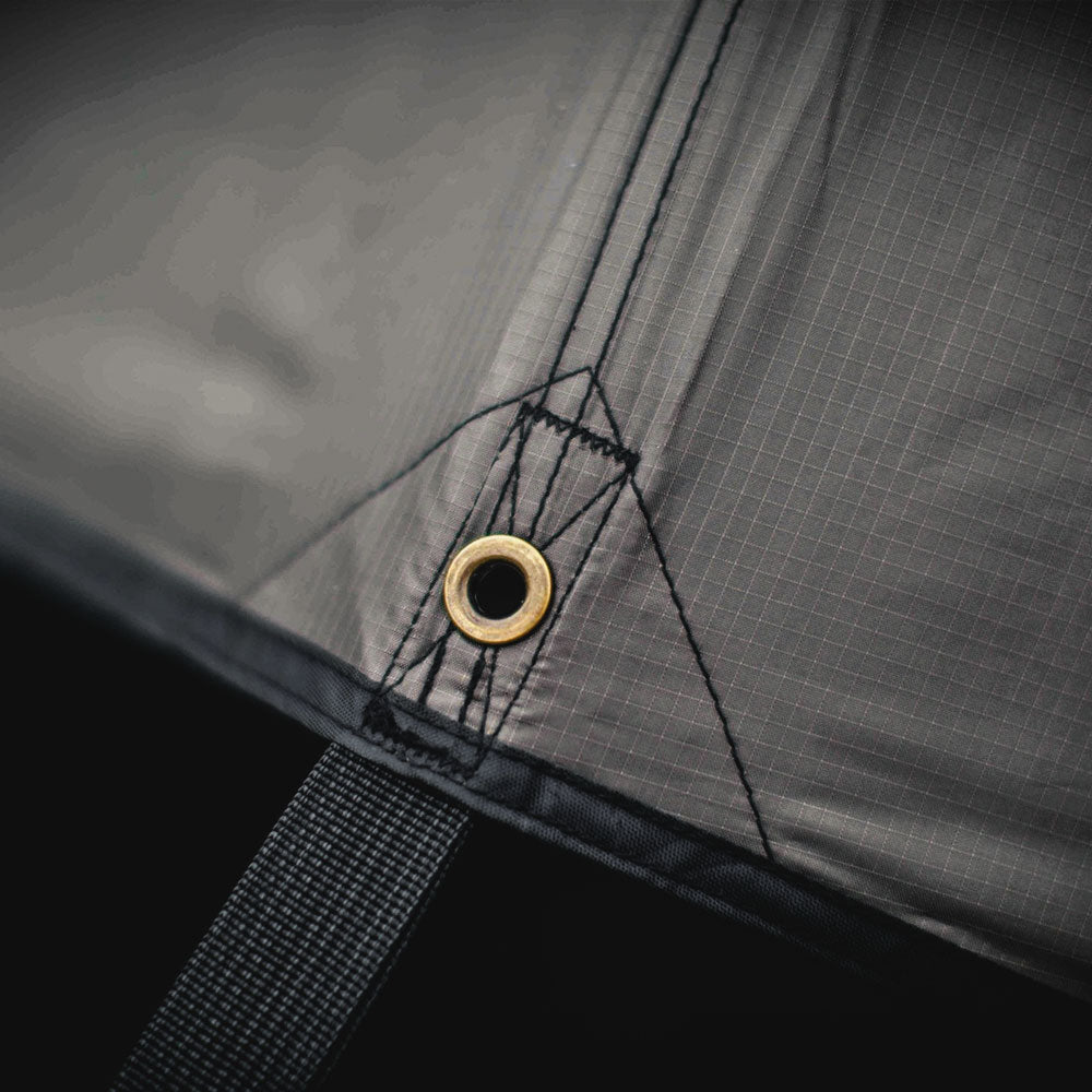 ハンターズ・タープ（4x4m・遮熱ブラックコーティング）｜Vintage Hunter